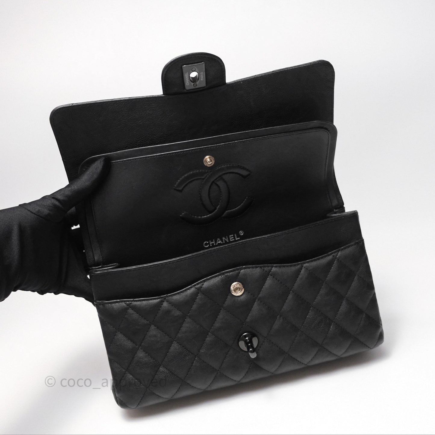 Chanel Classic Quilted M/L Medium Double Flap So Black Calfskin