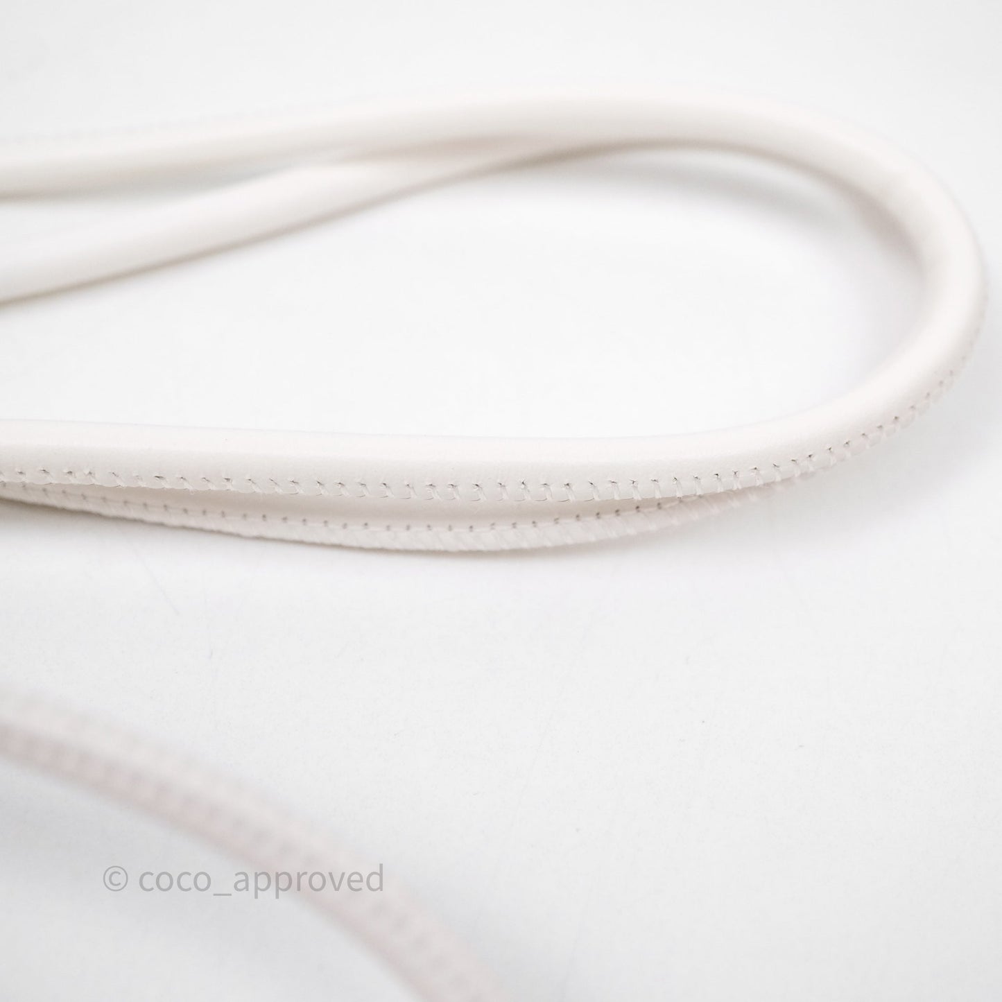 Chanel 22 Mini Bag White Shiny Crumpled Calfskin
