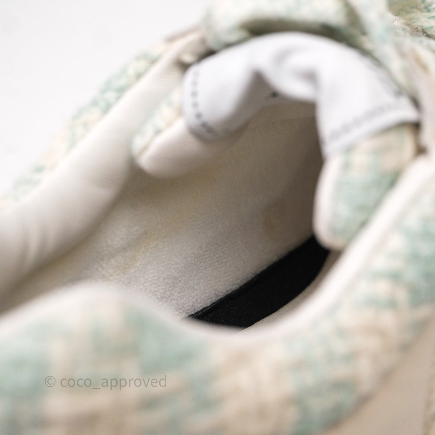 Chanel CC Sneakers Beige/ Blue Tweed Size 39