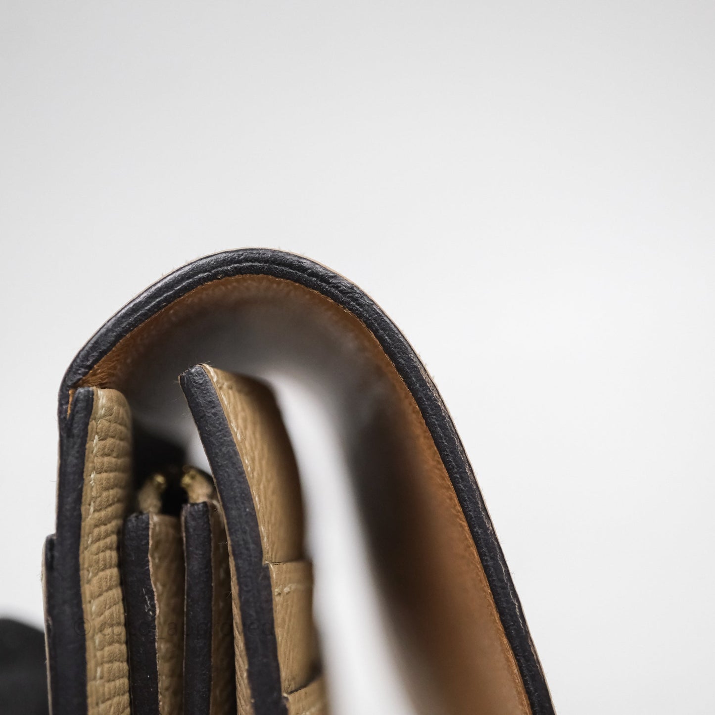 Hermès Constance Short Wallet Trench Epsom Gold Hardware