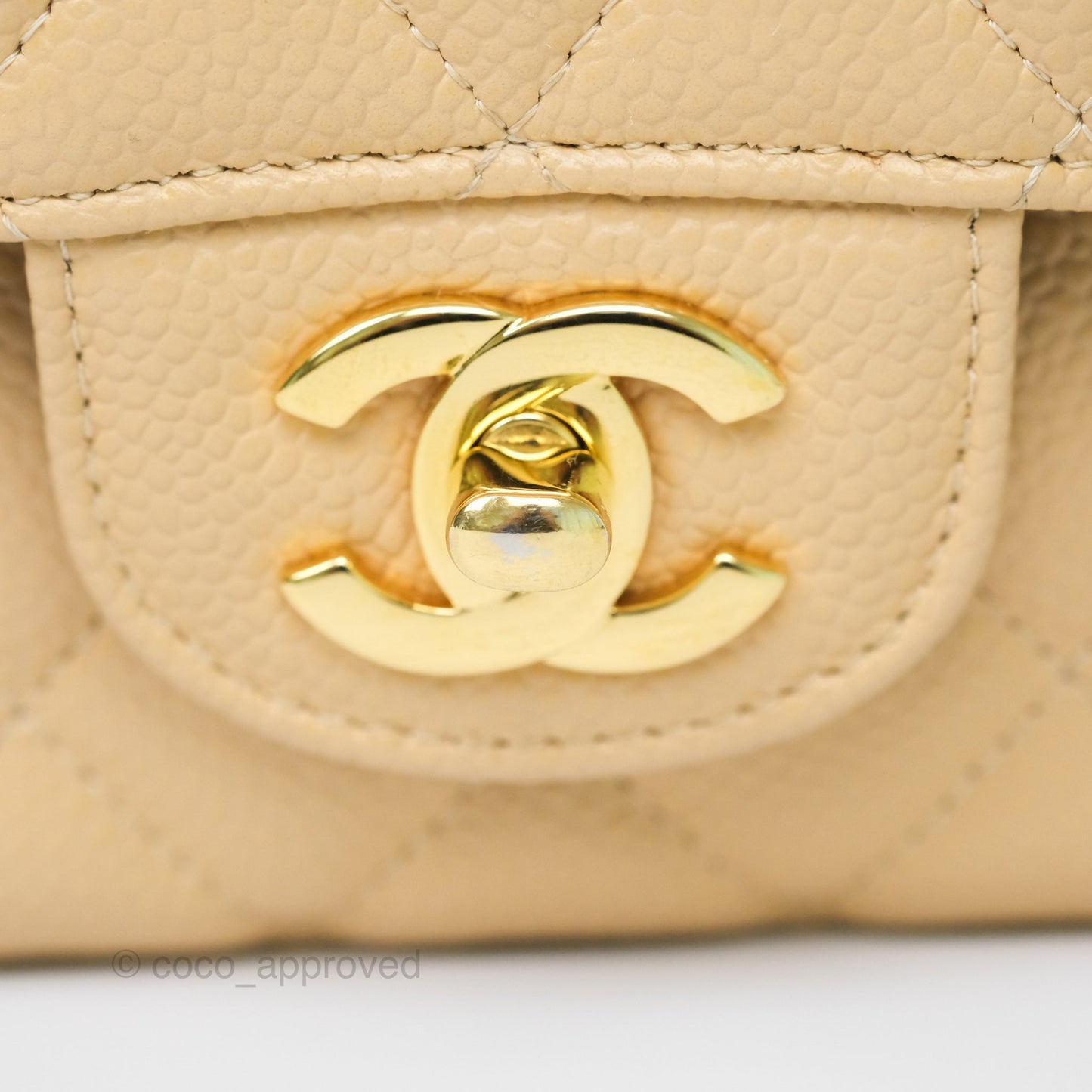 Chanel M/L Medium Classic Flap Quilted Beige Caviar Gold Hardware