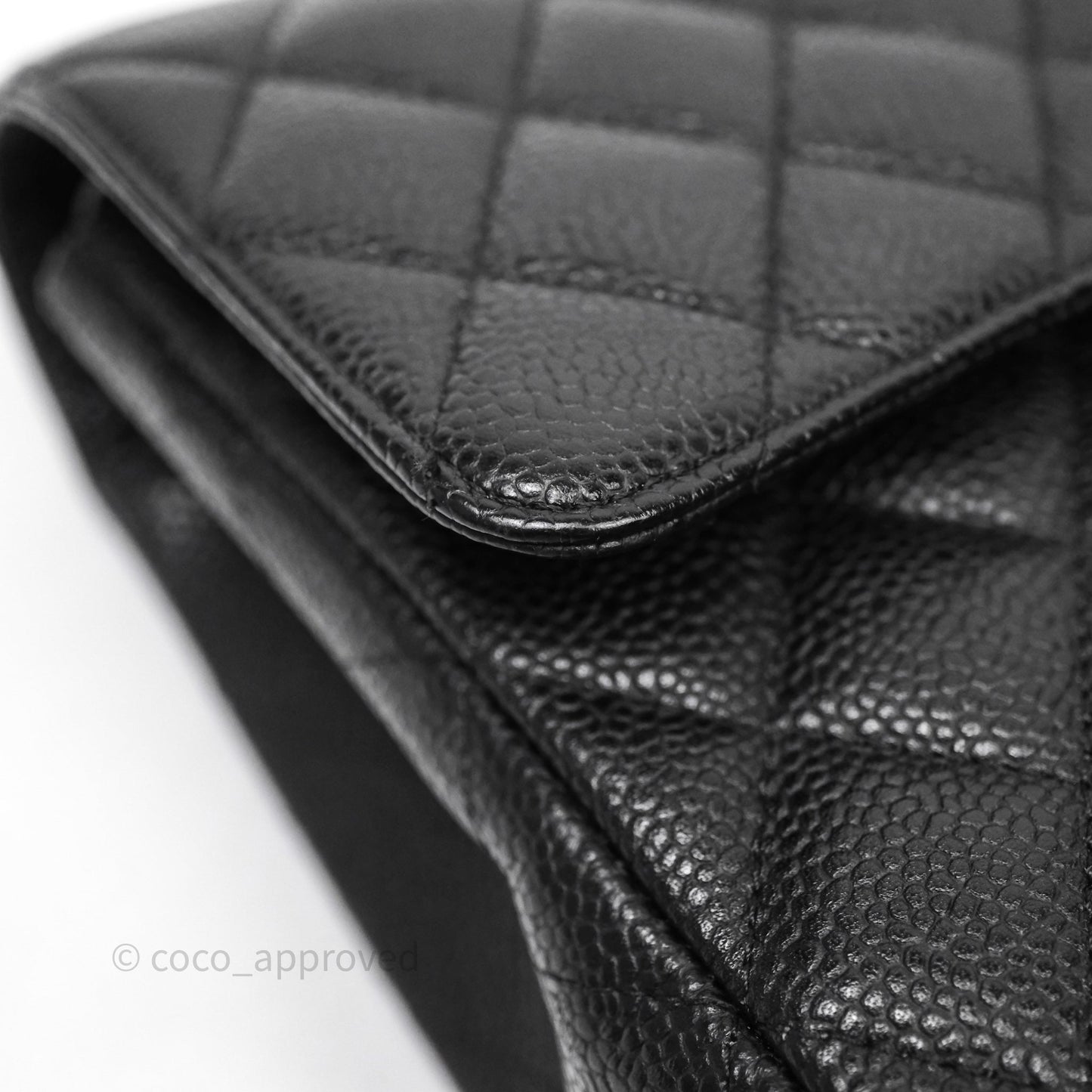 Chanel Classic M/L Medium Flap Quilted Black Caviar Gold Hardware