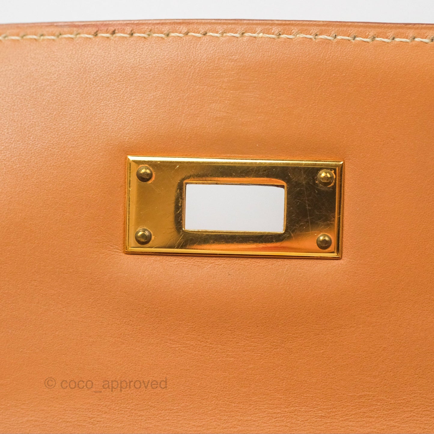 Hermès Vintage Kelly 28 Sellier Gold Calf Gold Hardware