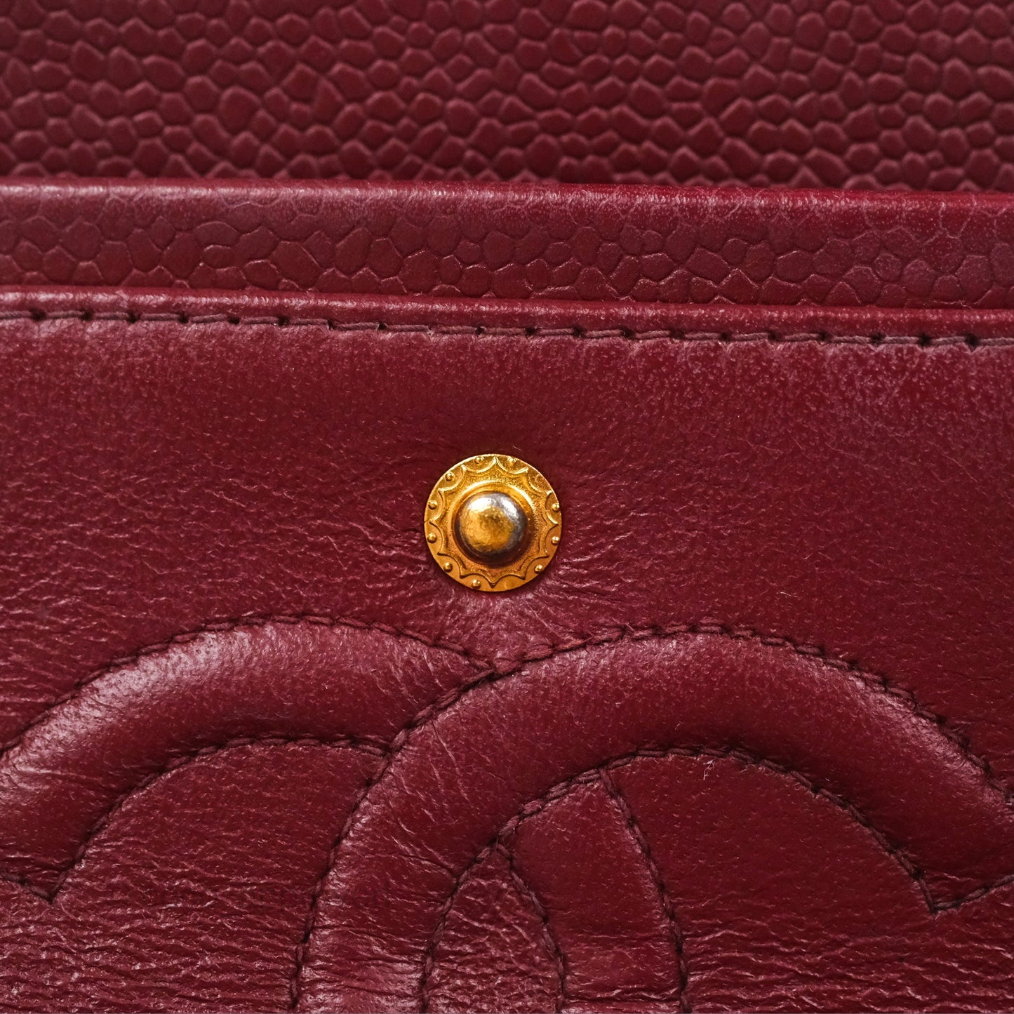 Chanel Vintage Classic Small S/M Flap Burgundy Caviar 24K Gold Hardware