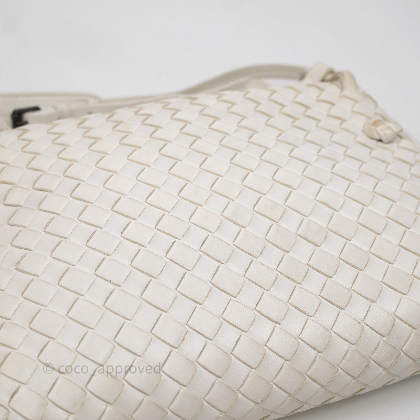 Bottega Veneta Nodini Crossbody Bag White Nappa Intrecciato