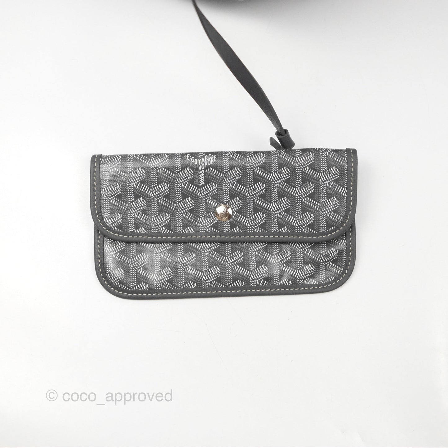 Goyard St Louis Tote PM ⁣⁣⁣⁣⁣⁣⁣⁣⁣⁣⁣⁣⁣⁣⁣⁣⁣⁣⁣⁣Grey Goyardine Canvas