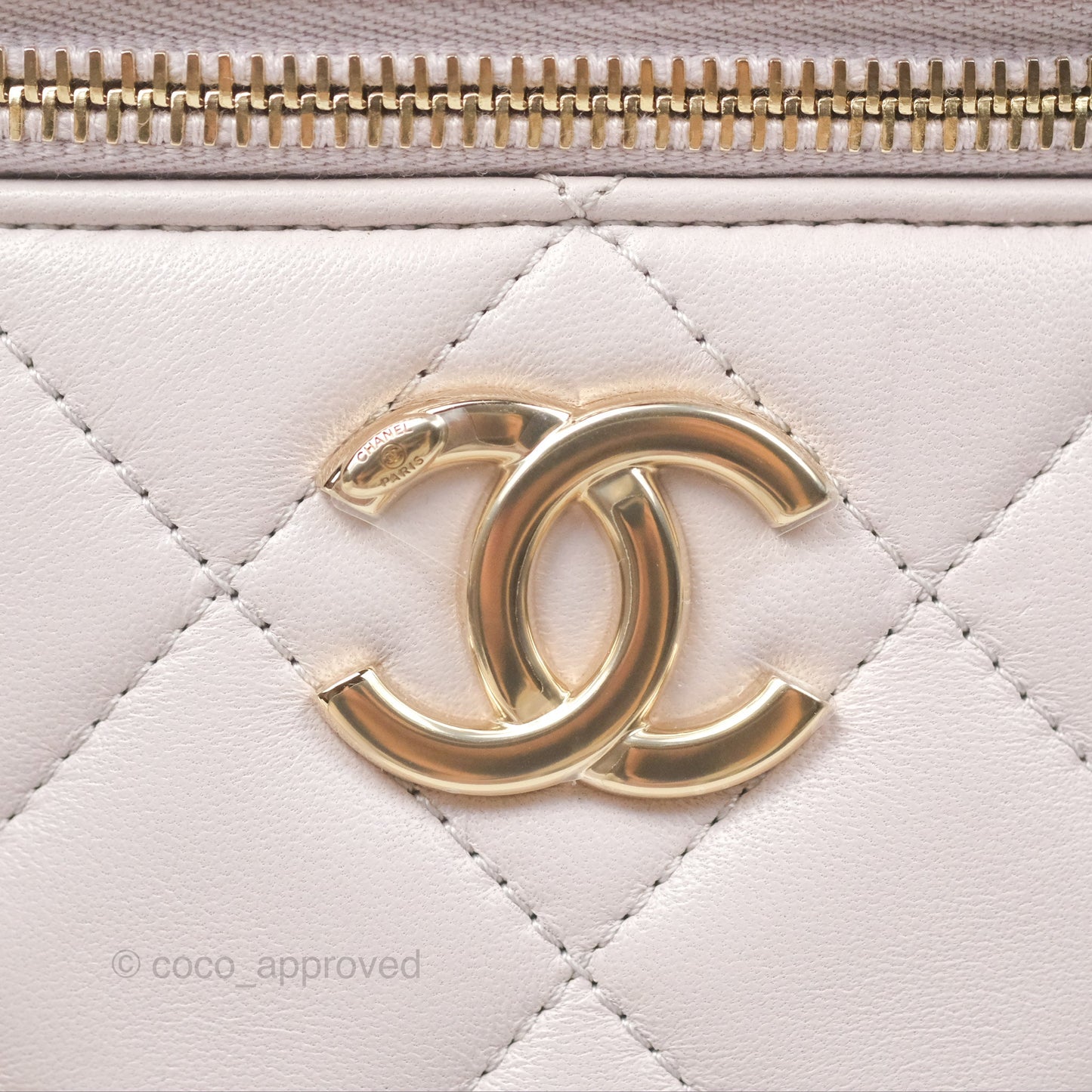 Chanel Small Quilted Top Handle Vanity Case Light Lilac Lambskin Gold Hardware