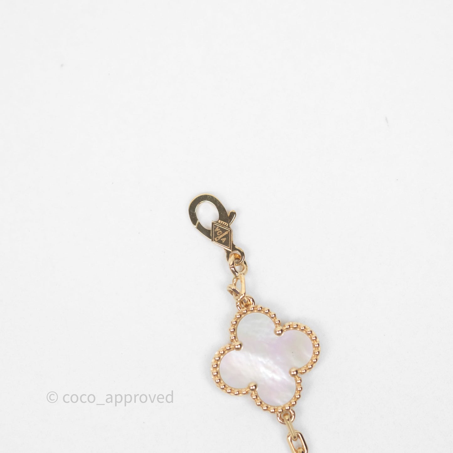 Van Cleef & Arpels Vintage Alhambra 5 Motifs White Mother-of-pearl Yellow Gold Bracelet
