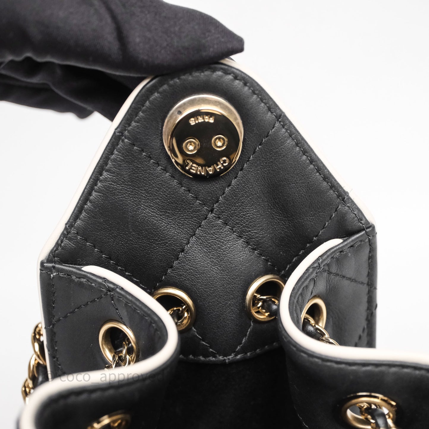 Chanel 25 Mini Bag Black/ White Calfskin Gold Hardware