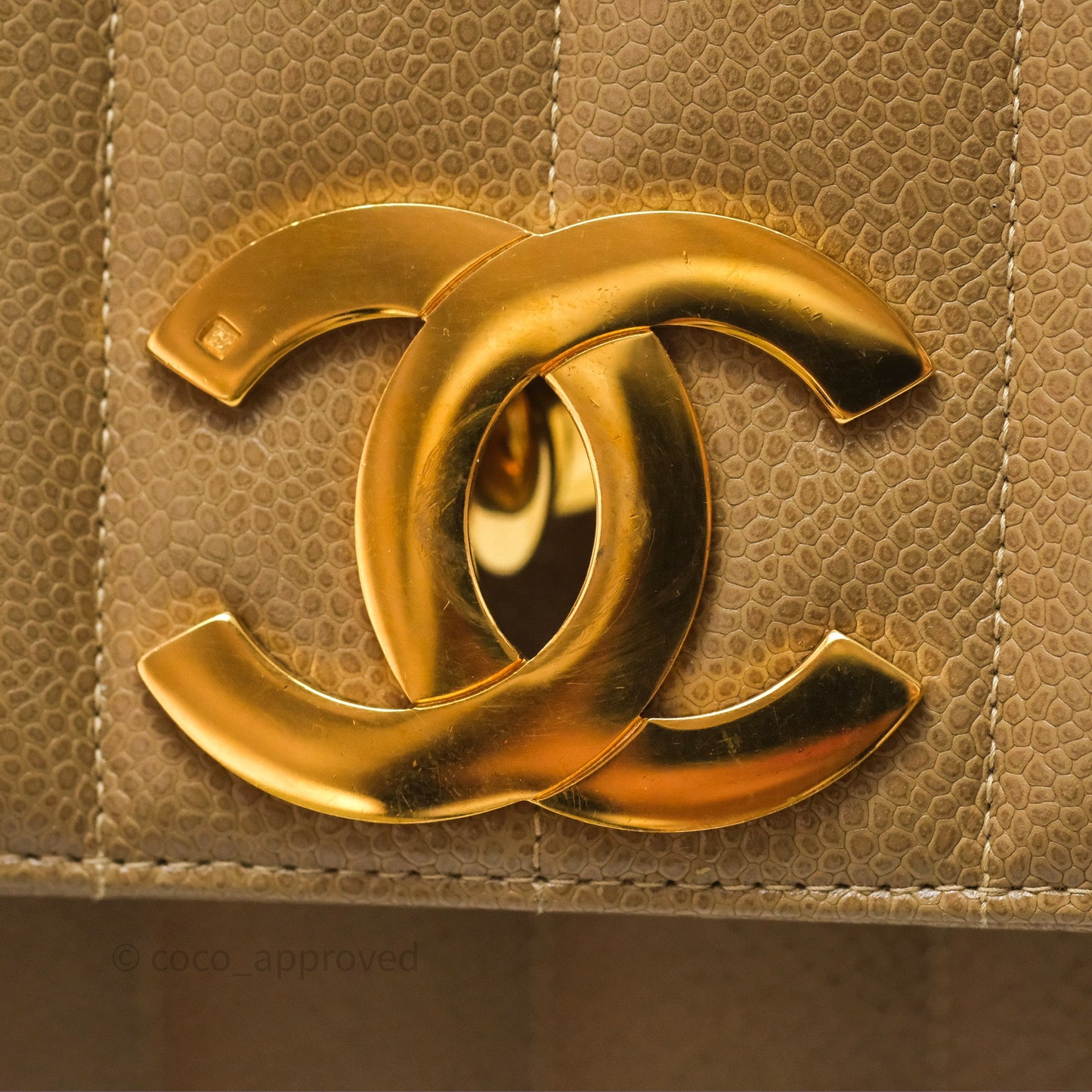Chanel Vintage Vertical Quilted Jumbo Single Flap Beige Caviar 24K Gold Hardware