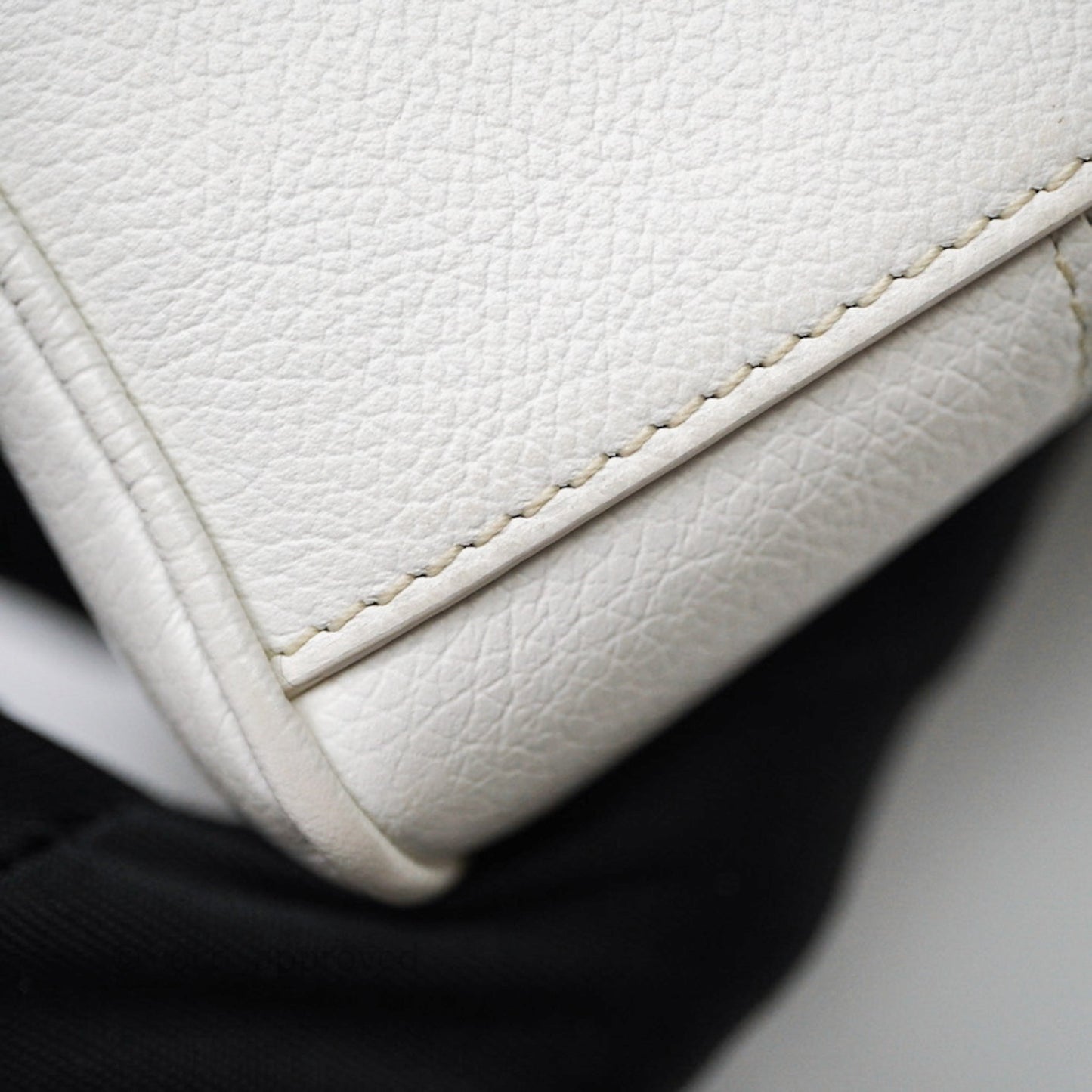 Goyard Saïgon Mini Bag Chevroches Calfskin White Silver Hardware