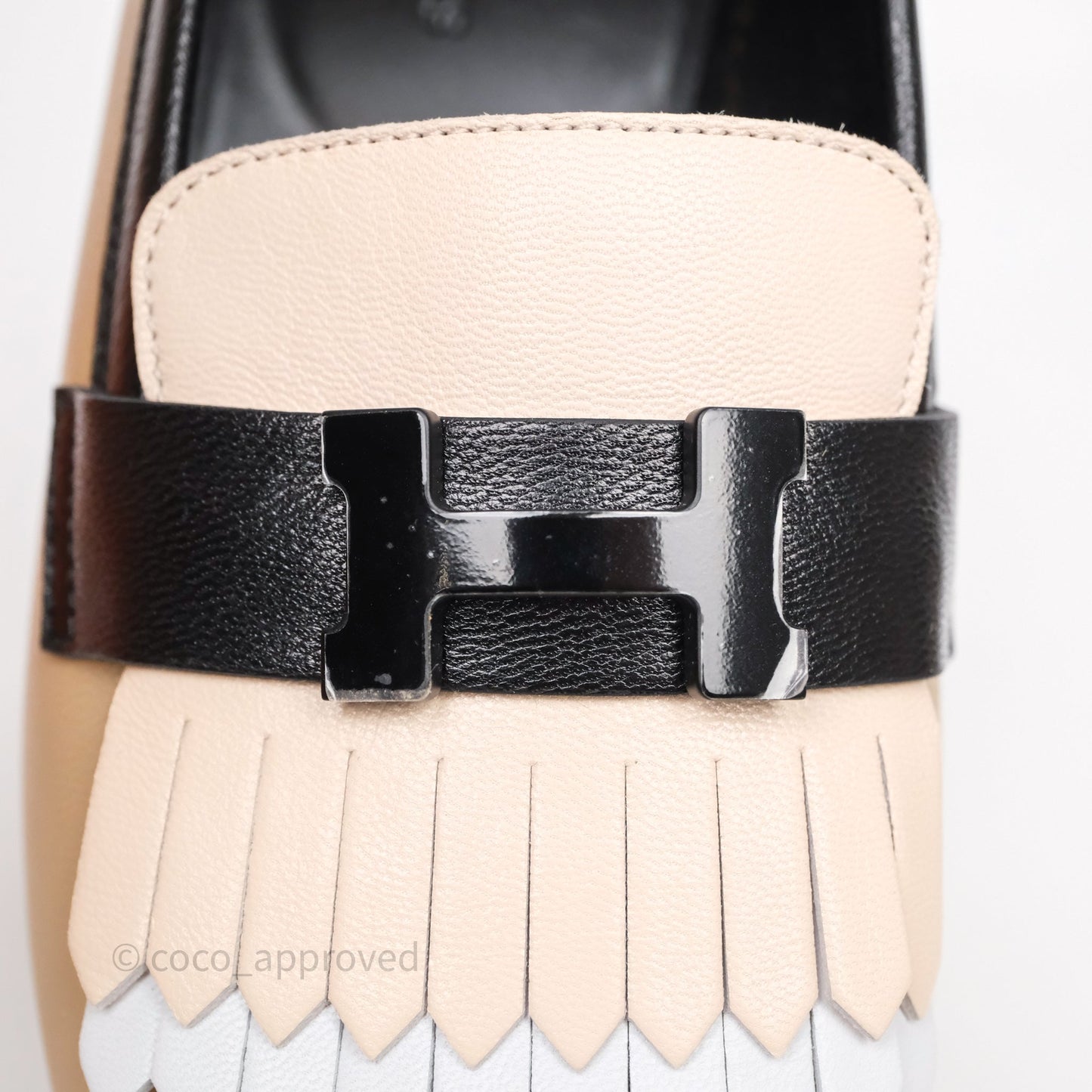 Hermès Royal Loafers Beige Calfskin Black/White Accents Size 37.5