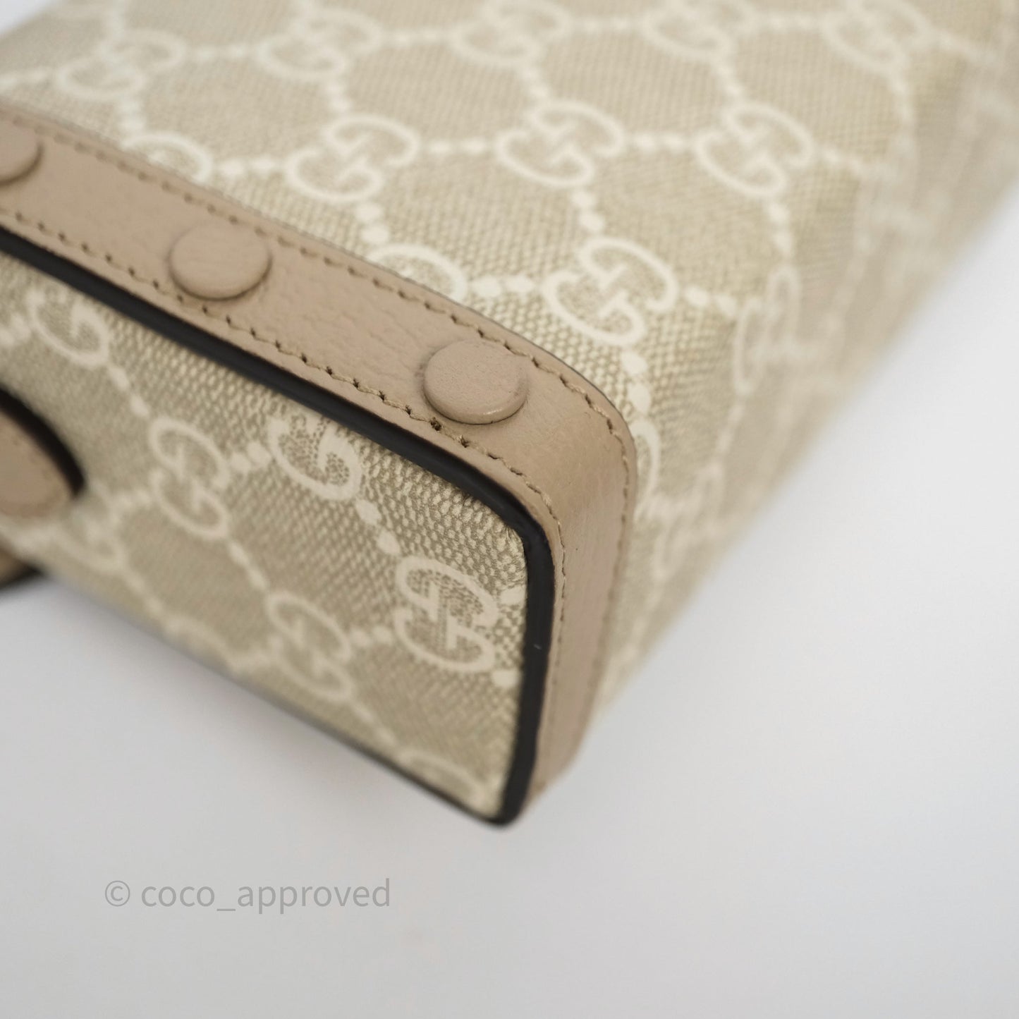 Gucci Horsebit 1955 Mini Bag Beige/ White GG Supreme Canvas Gold Hardware