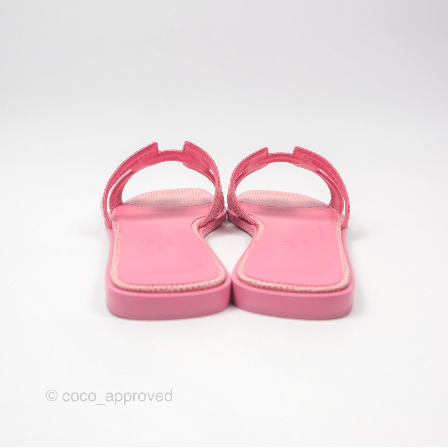 Hermès Oran Sandals in Lizard Pink Size 37.5