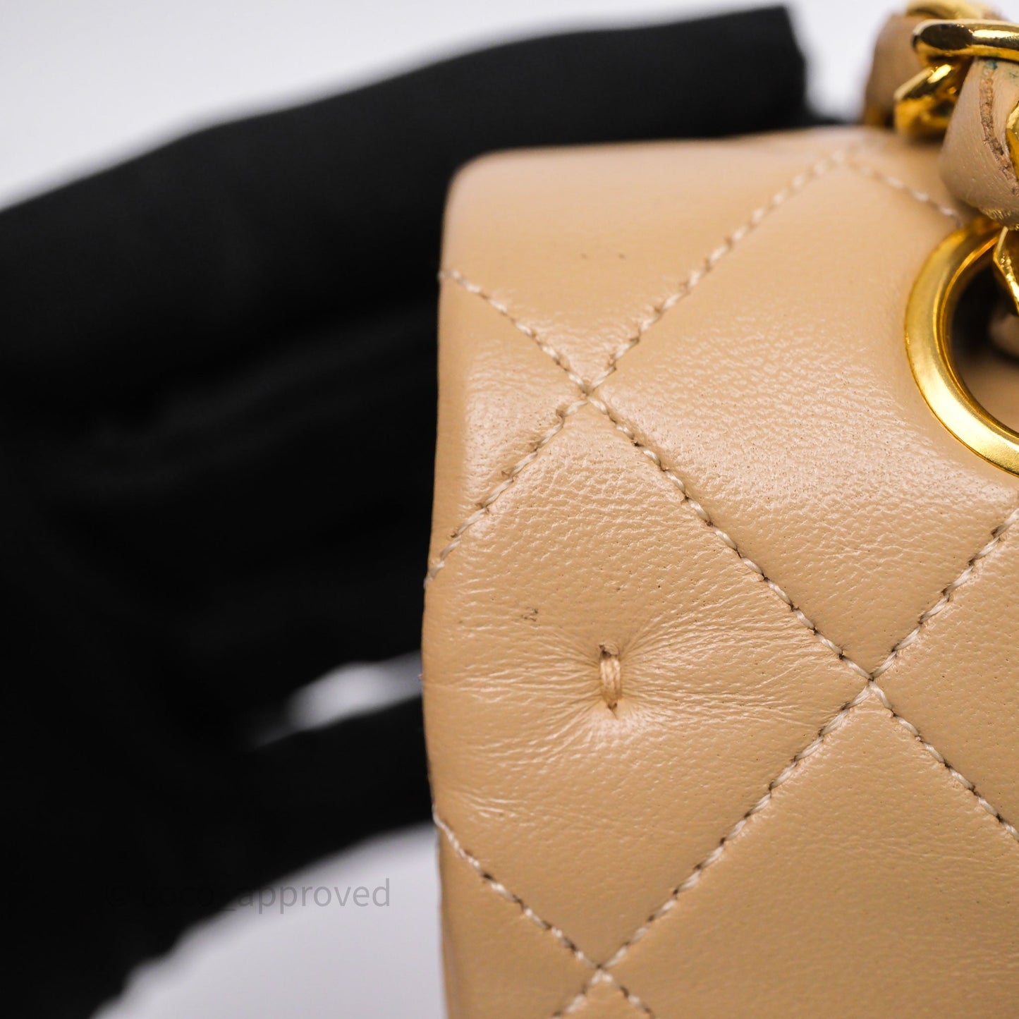 Chanel Vintage Medium Classic Flap Beige Lambskin 24K Gold Hardware