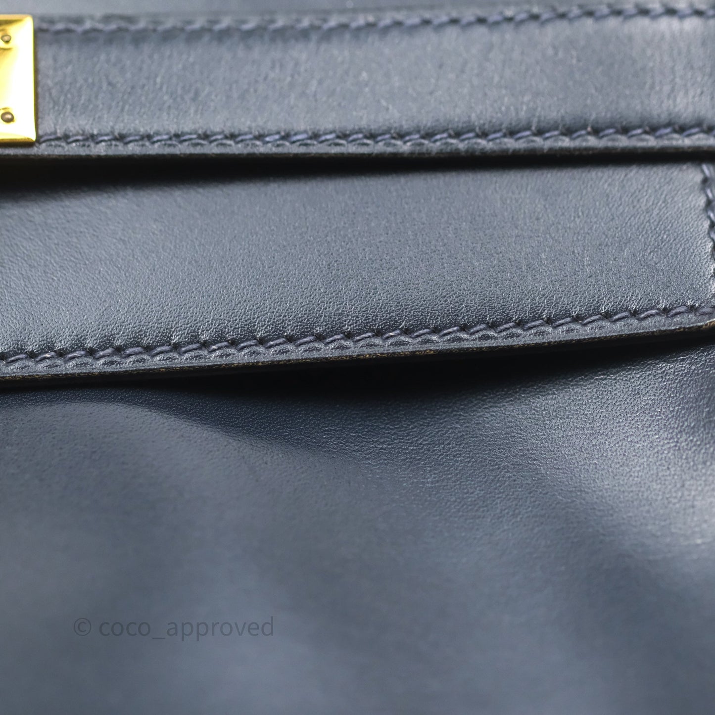 Hermès Vintage Kelly 28 Retourn Navy Box Leather Gold Hardware