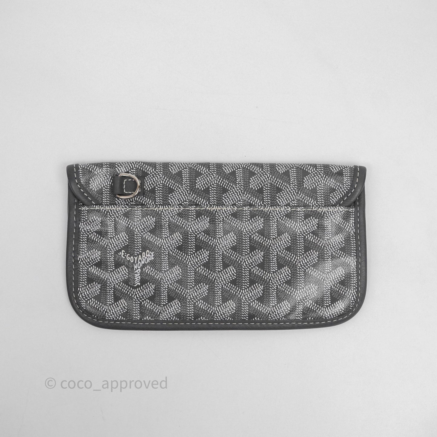 Goyard St Louis Tote PM ⁣⁣⁣⁣⁣⁣⁣⁣⁣⁣⁣⁣⁣⁣⁣⁣⁣⁣⁣⁣Grey