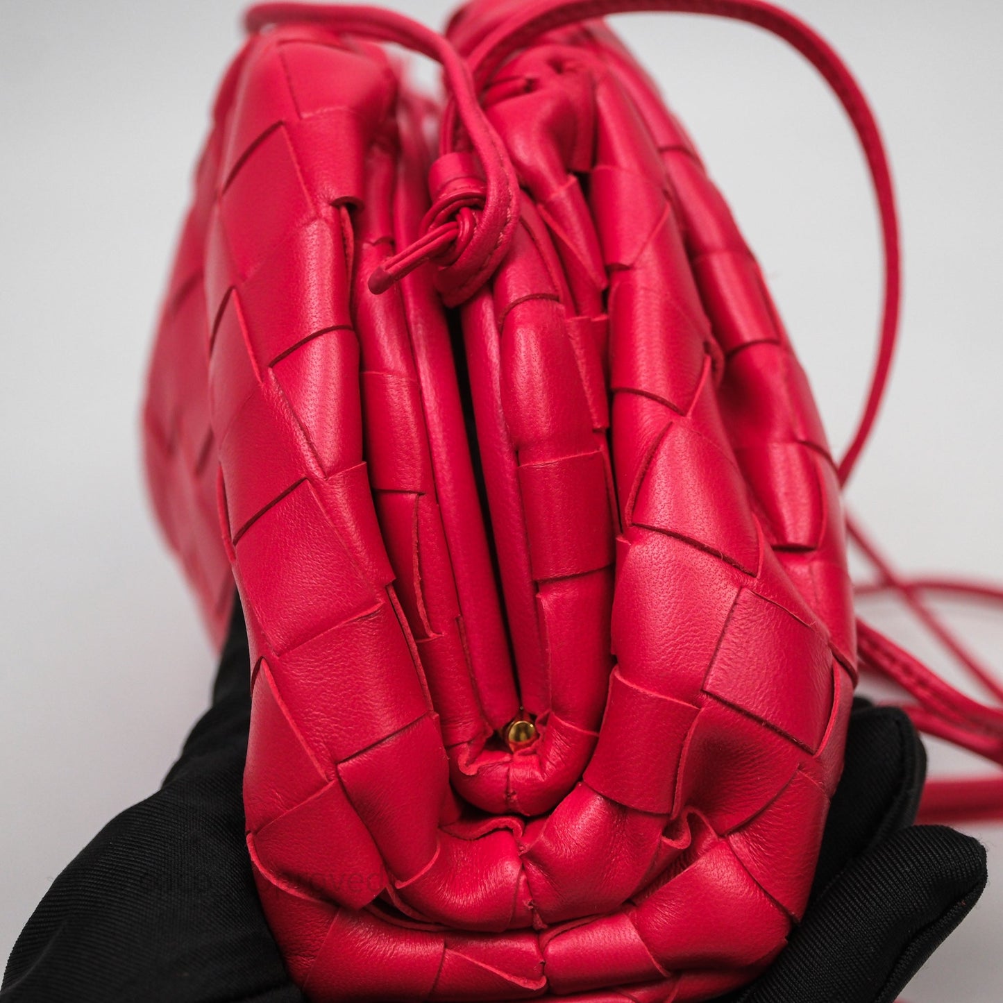Bottega Veneta Mini Pouch Red Intrecciato Lambskin