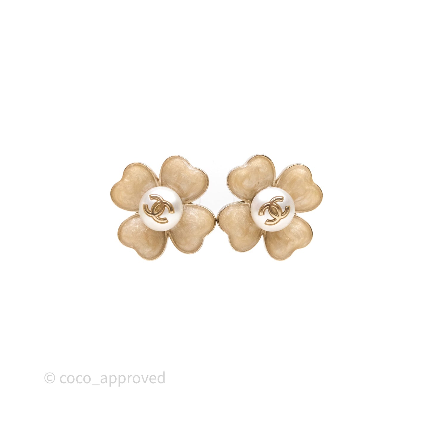 Chanel CC Pearl Flower Earrings Gold Tone
