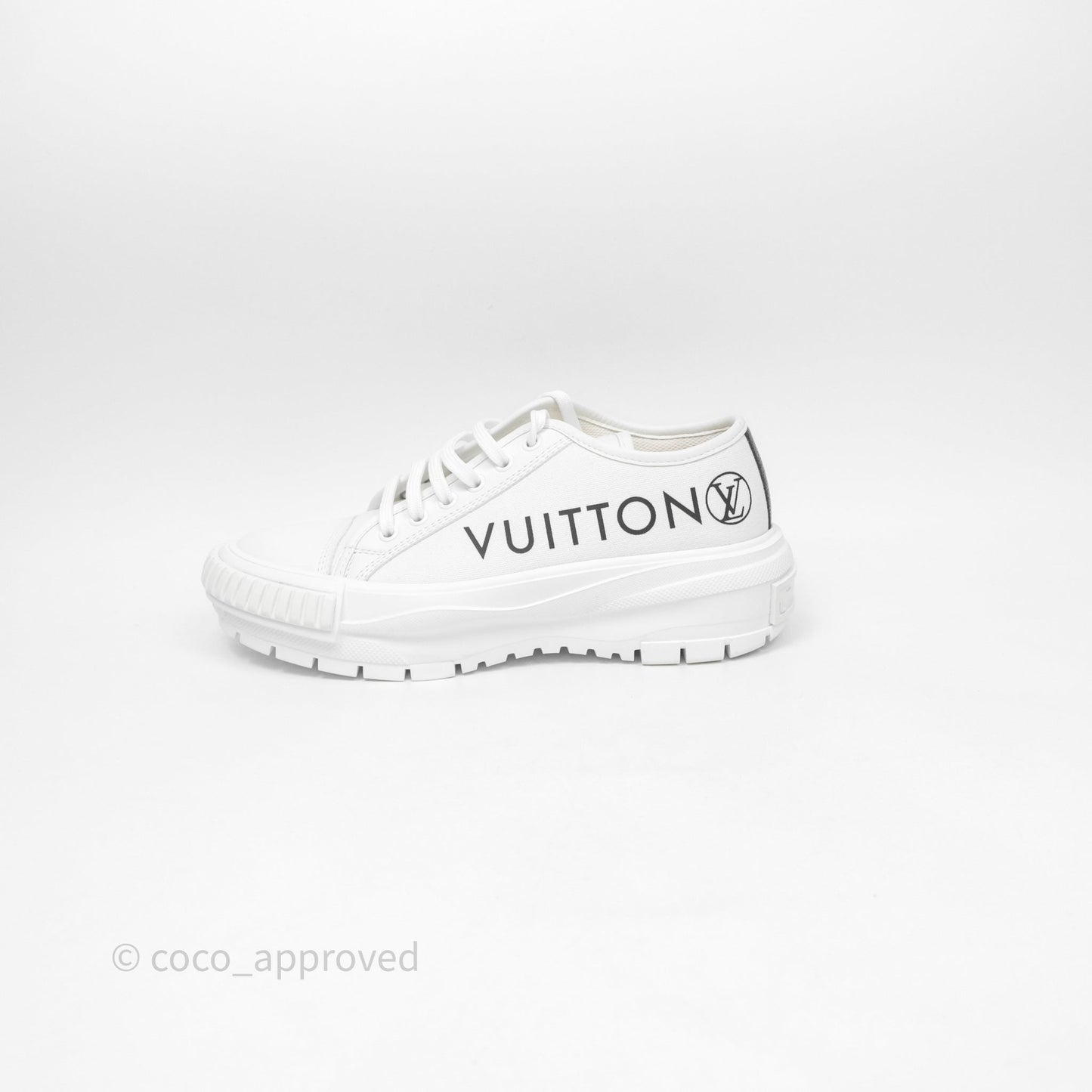 Louis Vuitton Logo Blanc Sneakers Size 38