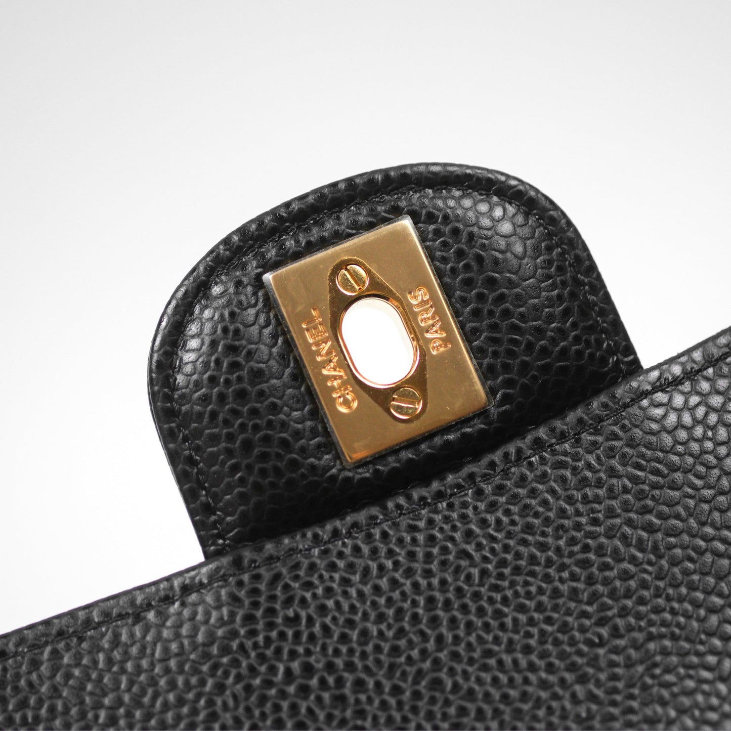 Chanel Classic M/L Medium Flap Quilted Black Caviar Gold Hardware