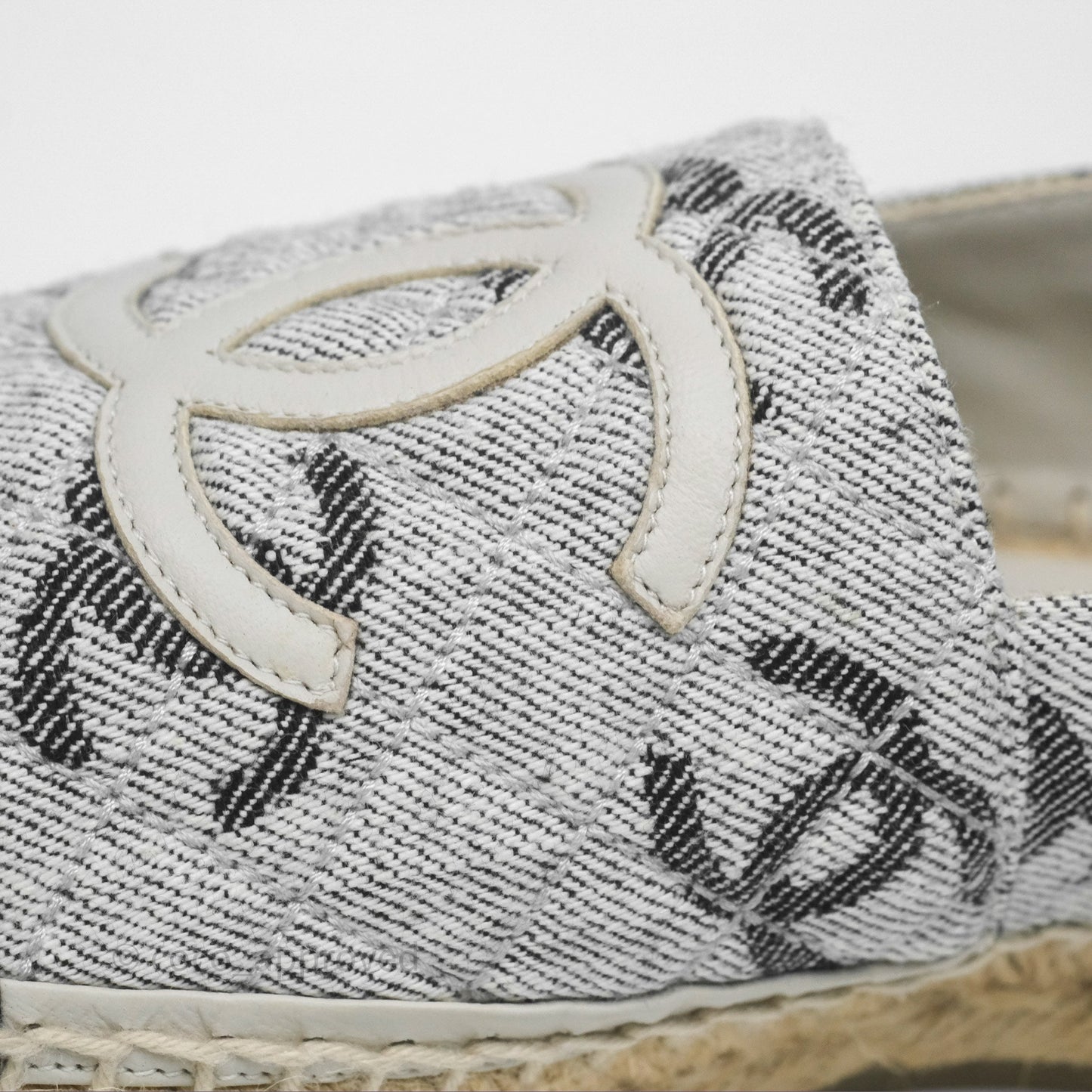 Chanel CC Espadrilles in Grey Cotton Jacquard Black Grosgrain 22S Size 38