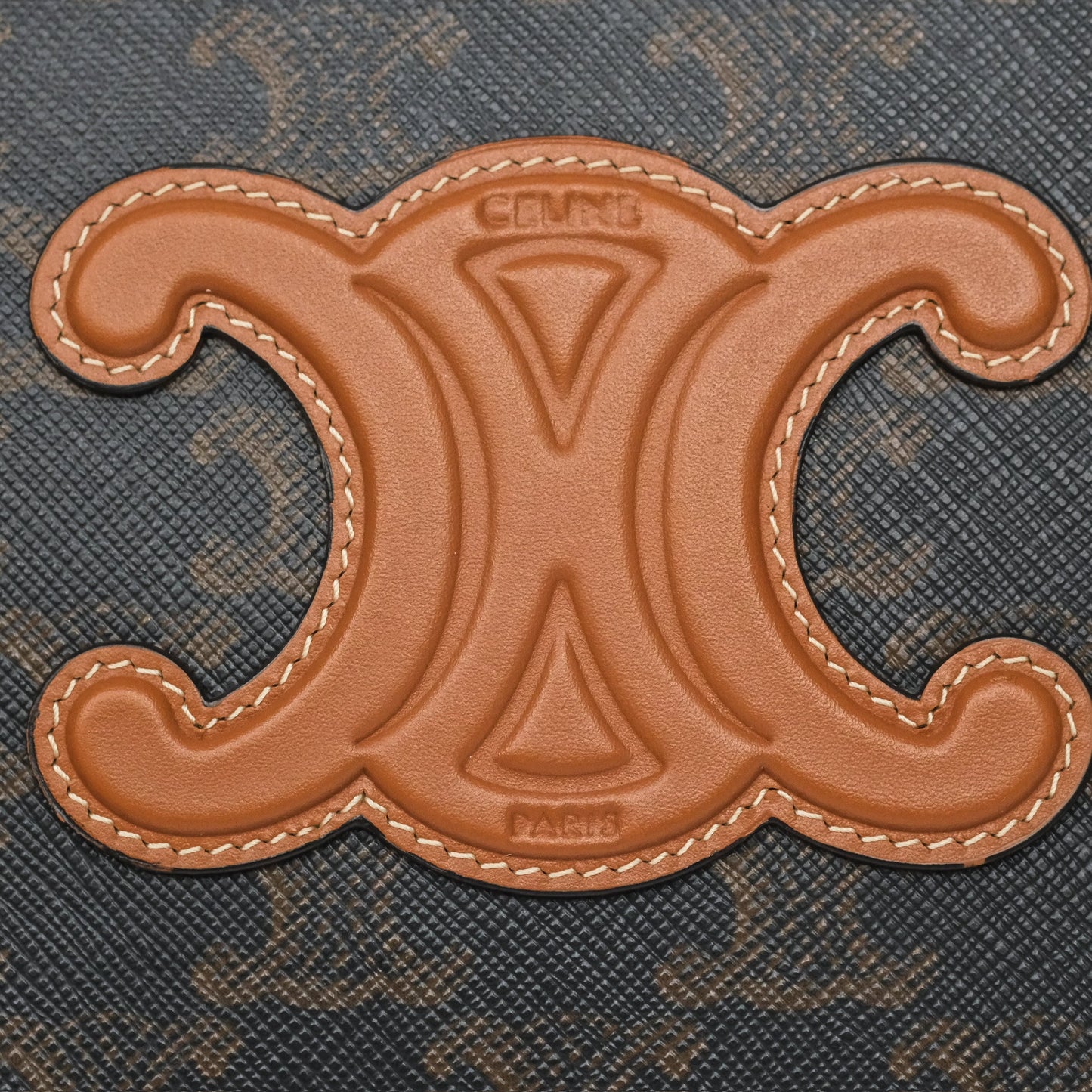 Celine Cuir Box On Chain Triomphe Canvas Tan Calfskin