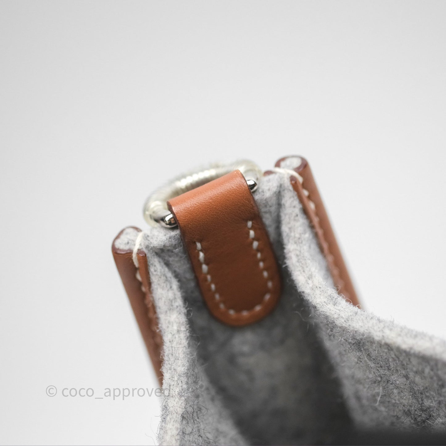 Hermès Mini Evelyne 16 Gris Clair/ Gold Wool Feutre Swift Palladium Hardware