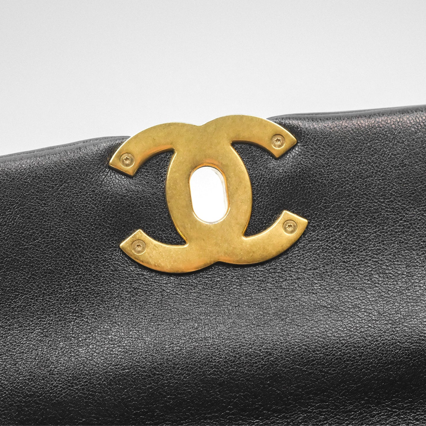 Chanel 19 Medium Black Goatskin Mixed Hardware