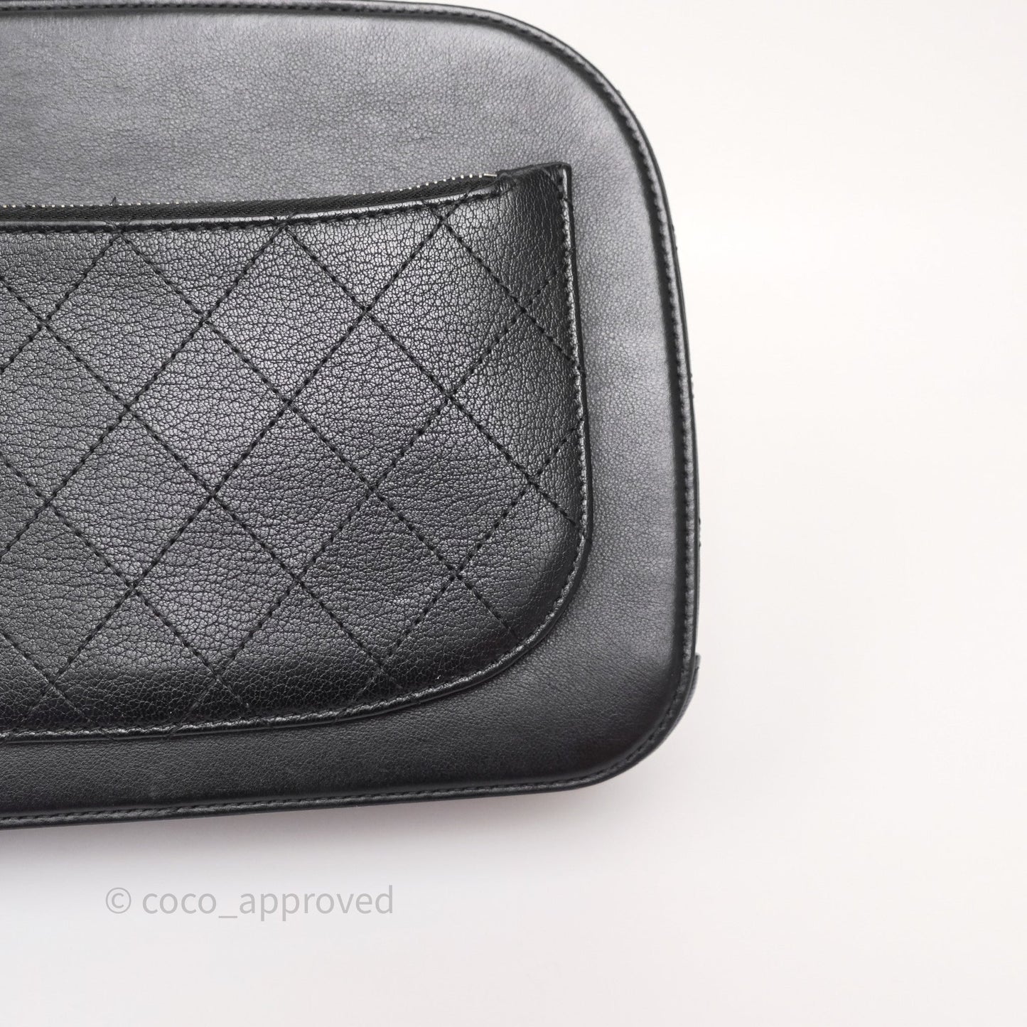 Chanel Coco Curve Vanity Black Calfskin & Goatskin Antique Gold Hardware