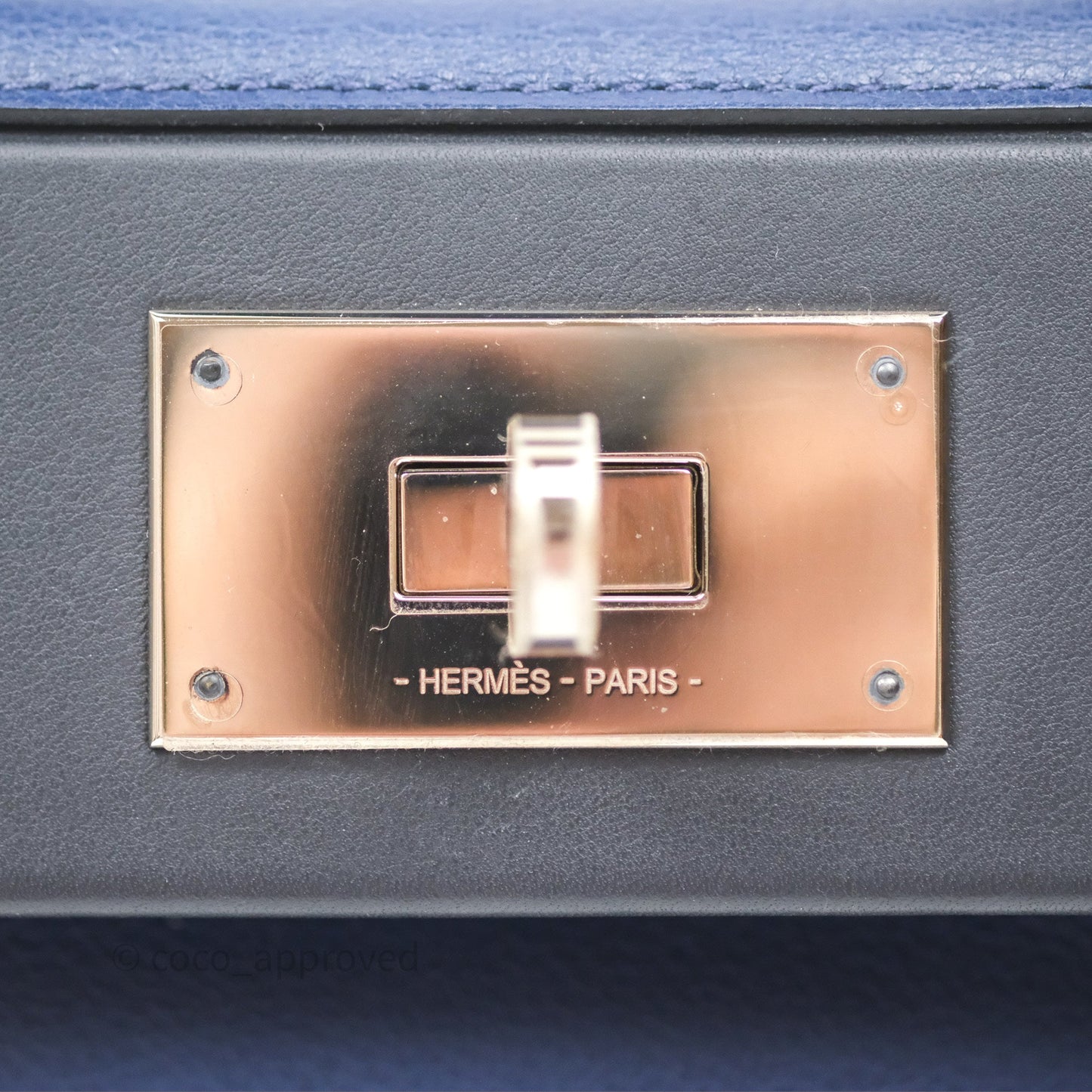 Hermès 24/24 21 Mini Bleu Saphir 73/ Bleu Indigo 76/ Bleu France 71 Evercolor/ Swift Palladium Hardware