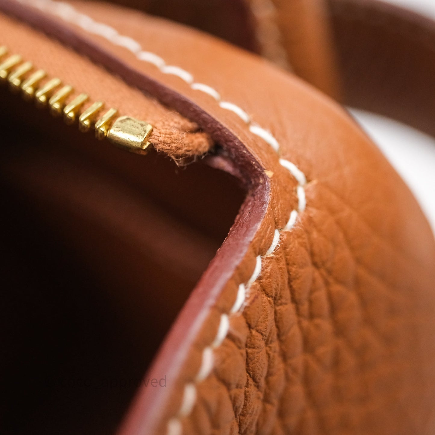Hermès Mini Lindy 20 Gold Clemence Gold Hardware