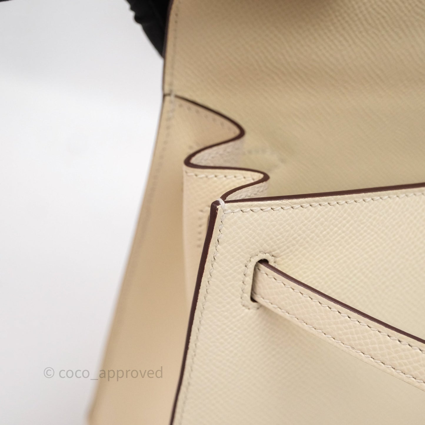 Hermès Kelly 25 Nata I2 Epsom Gold Hardware