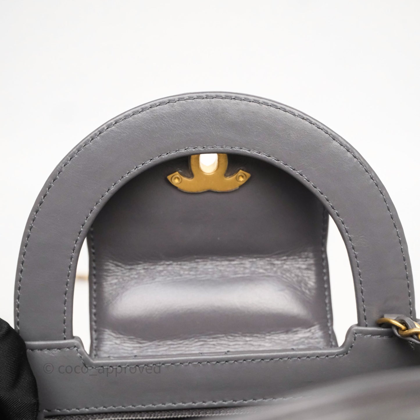 Chanel Kelly Bag Quilted Grey Shiny Crumpled Calfskin Aged Gold Hardware