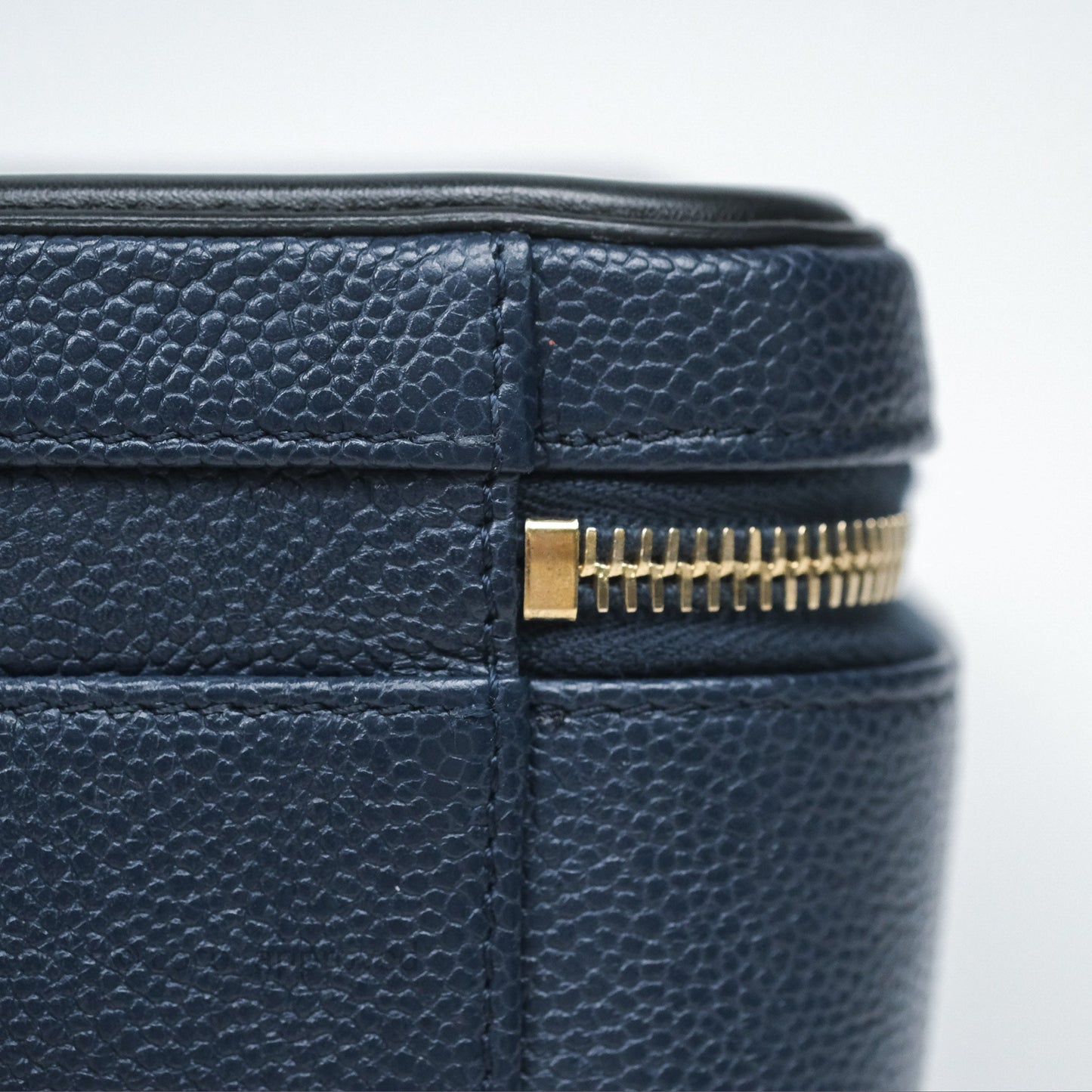 Chanel Quilted Medium CC Filigree Vanity Case Dark Navy Caviar Gold Hardware