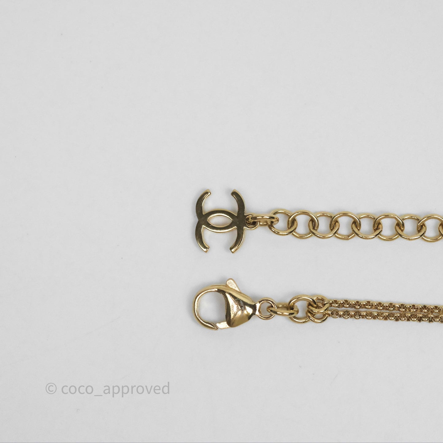 Chanel Black/ White Round CC Bracelet Gold Tone 24P