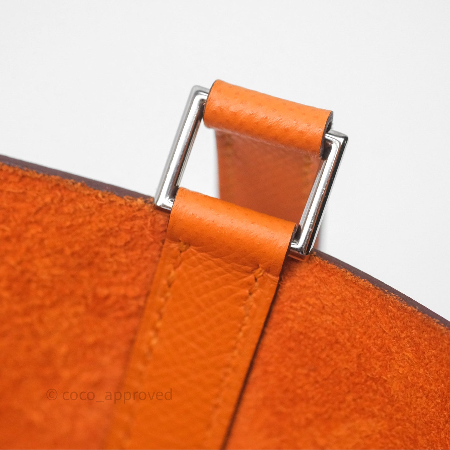 Hermès Tressage De Cuir Picotin Lock 22 Abricot I9/ Rose Azalée 8W/ Gold 37 Epsom Palladium Hardware