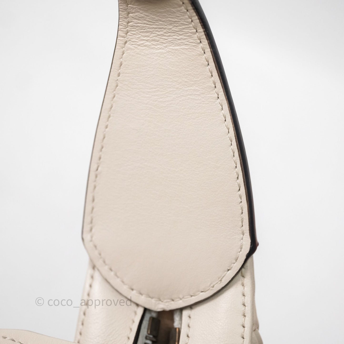 Gucci GG Marmont Half Moon-shaped Hobo Bag White