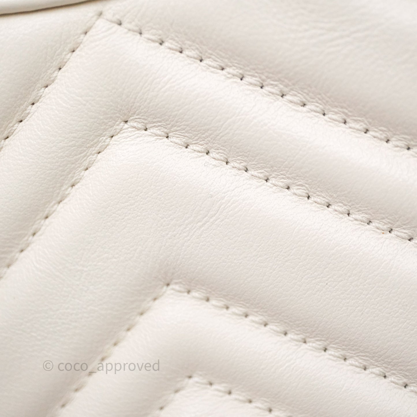 Gucci GG Marmont Half Moon-shaped Hobo Bag White