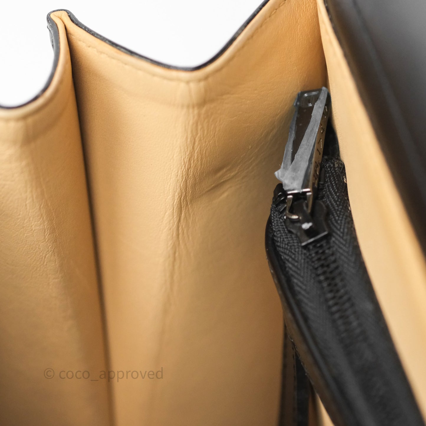 Delvaux Brillant L'Humour MM Black Calfskin