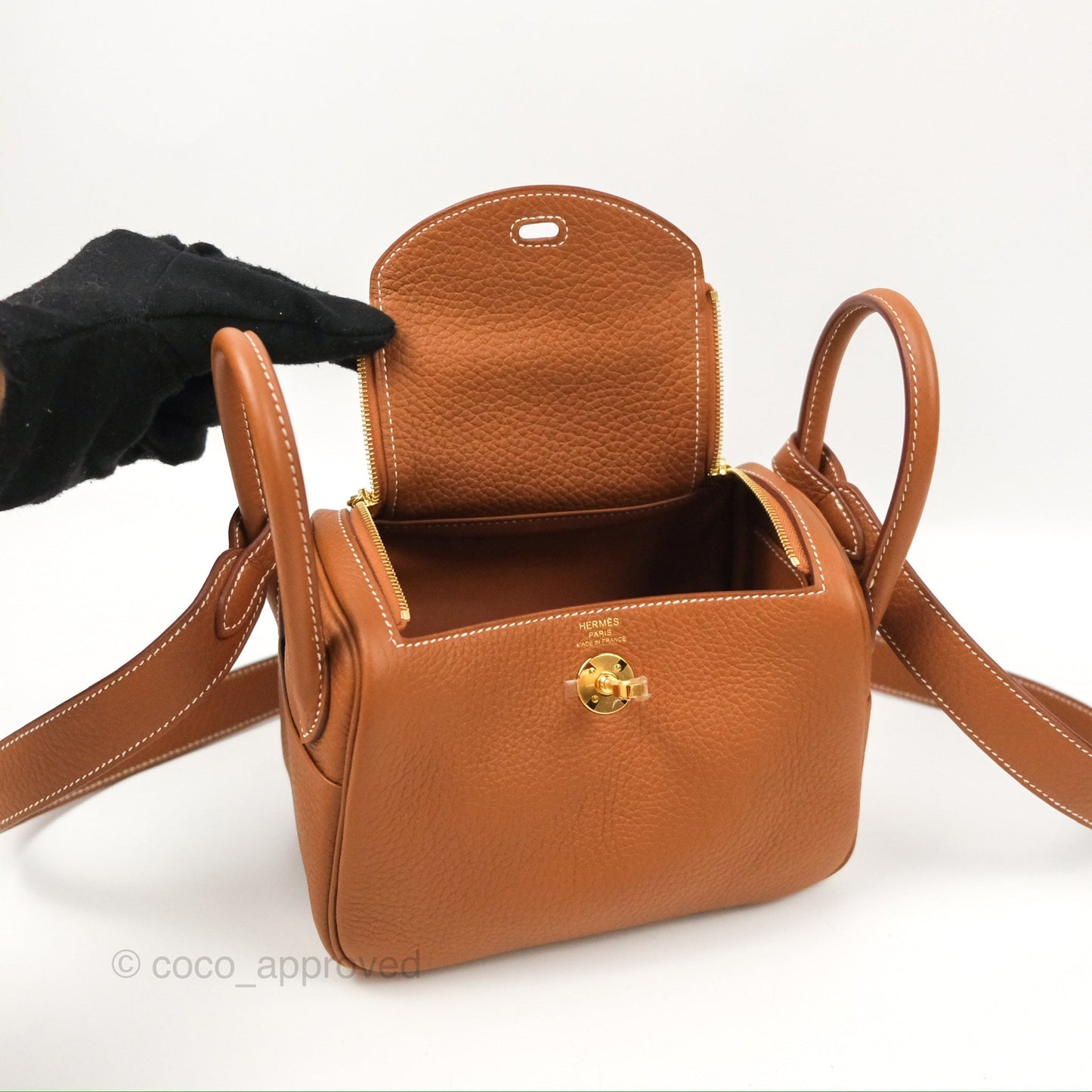 Hermès Mini Lindy 20 Gold Clemence Gold Hardware