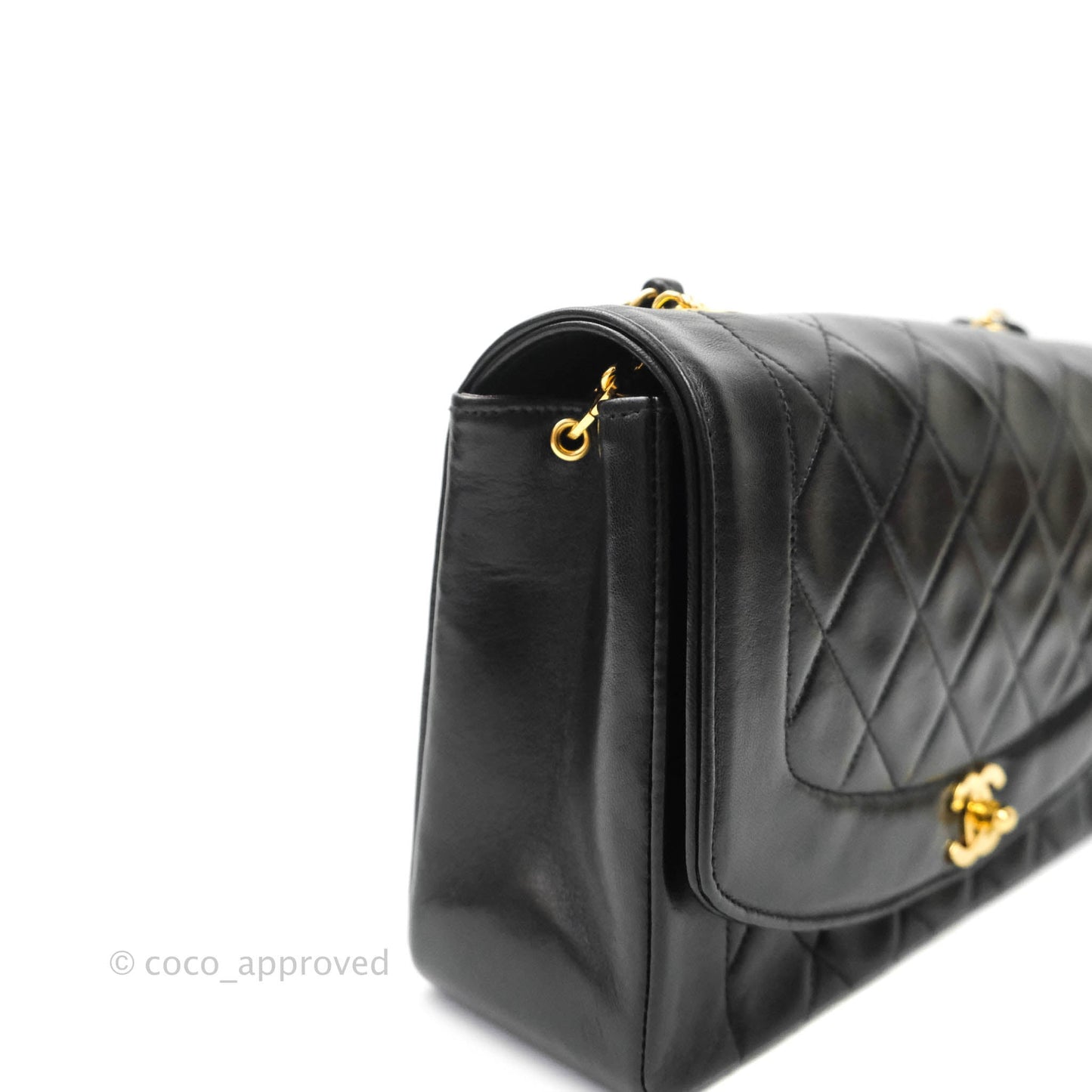 Chanel Black Quilted Lambskin Medium Vintage Classic Diana Flap Bag