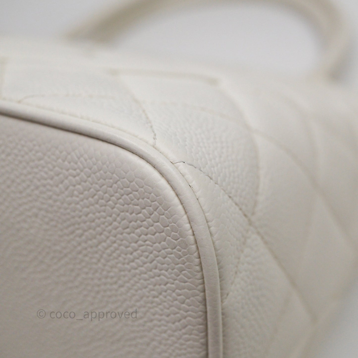 Chanel Vintage Medallion CC White Caviar Tote Bag Gold Hardware