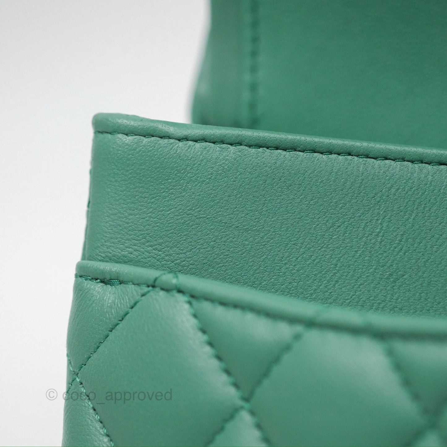 Chanel Small S/M Classic Flap Green Lambskin Gold Hardware