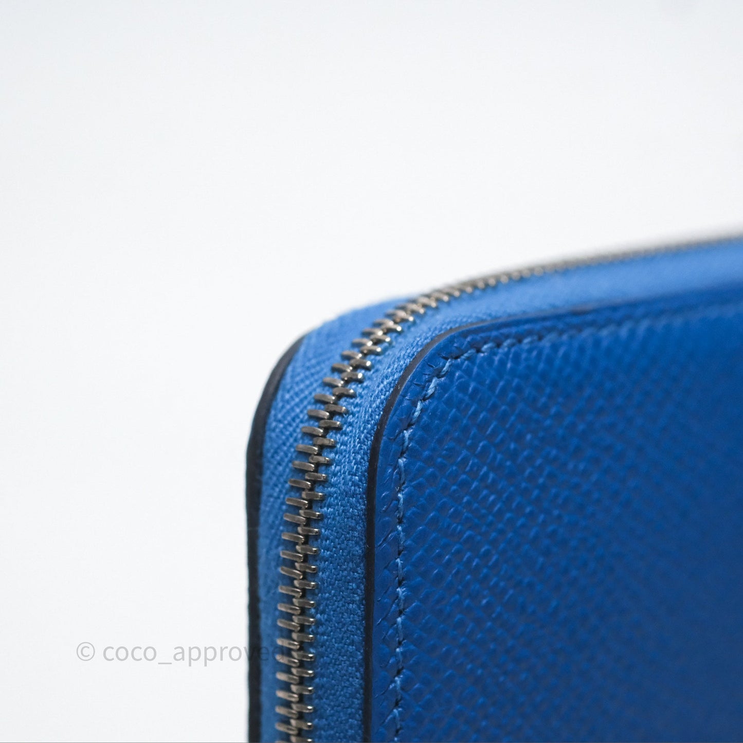 Hermès Silk In Classique Long Wallet Bleu Epsom
