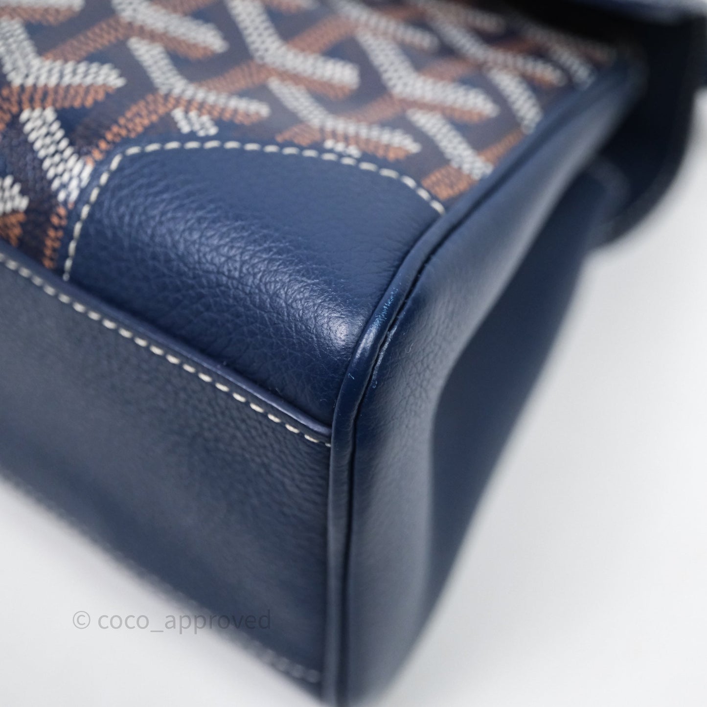 Goyard Saïgon Mini Bag Chevroches Calfskin Navy Silver Hardware