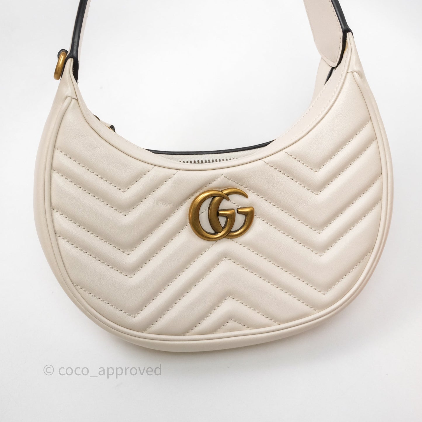 Gucci GG Marmont Half Moon-shaped Hobo Bag White