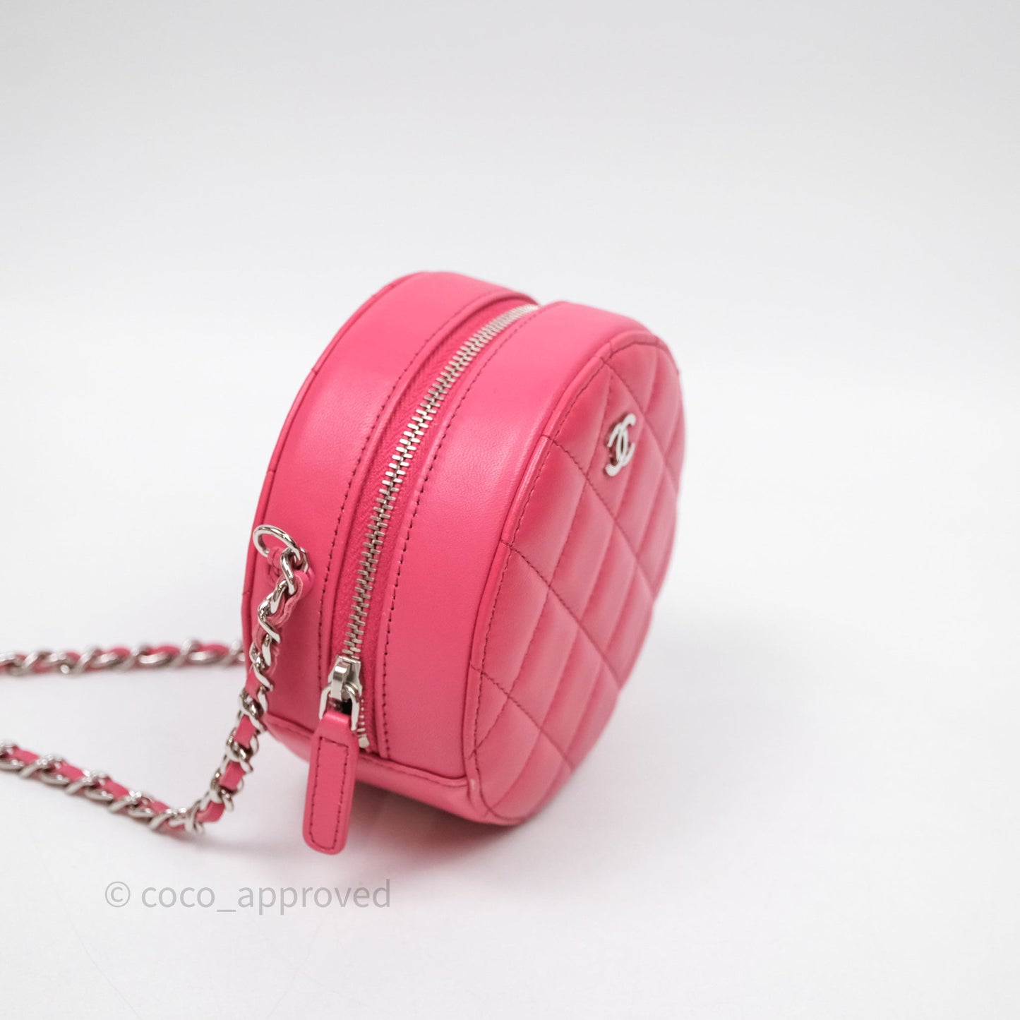 Chanel Quilted Round Clutch With Chain Dark Pink Lambskin Gold Hardware