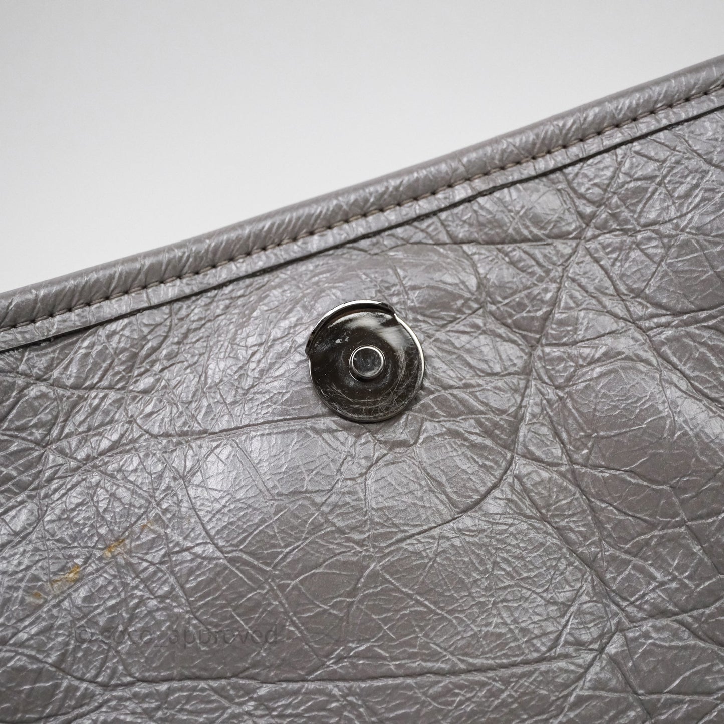 Saint Laurent Medium Niki Chain Bag Crinkled Calfskin Grey