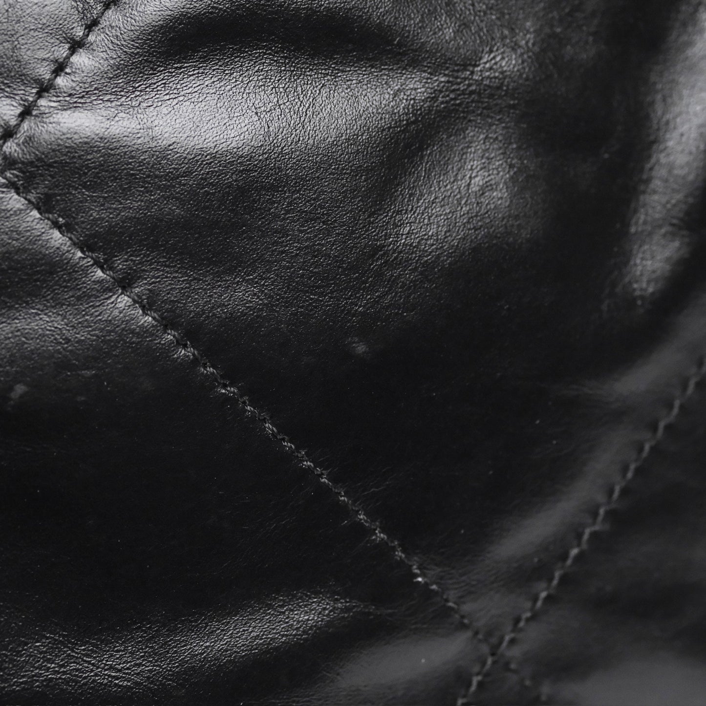 Chanel 22 Small Quilted So Black Shiny Crumpled Calfskin